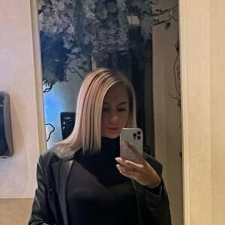 bunnysnowvip schauspielerin akt foto