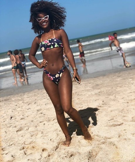 strandblondine onlyfans xxx pornografische galerie