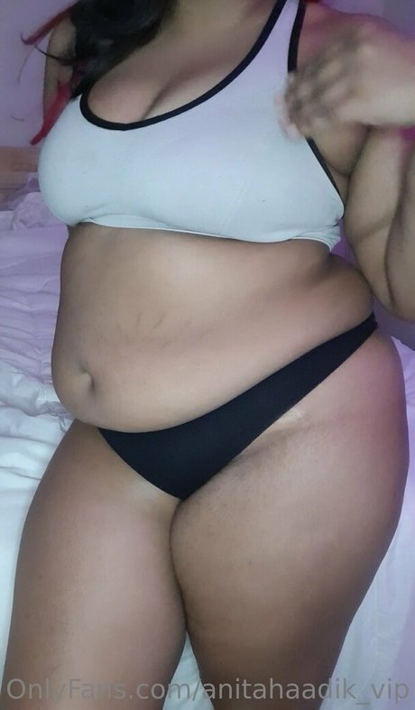 anitahaadik vip hd pornostar bild