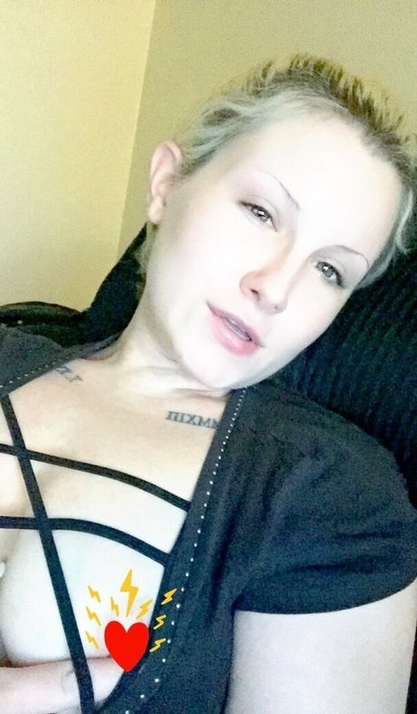 katiiemaedagoat xxx perfekte galerie