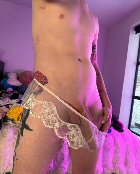 alizevert top nacktheit archiv