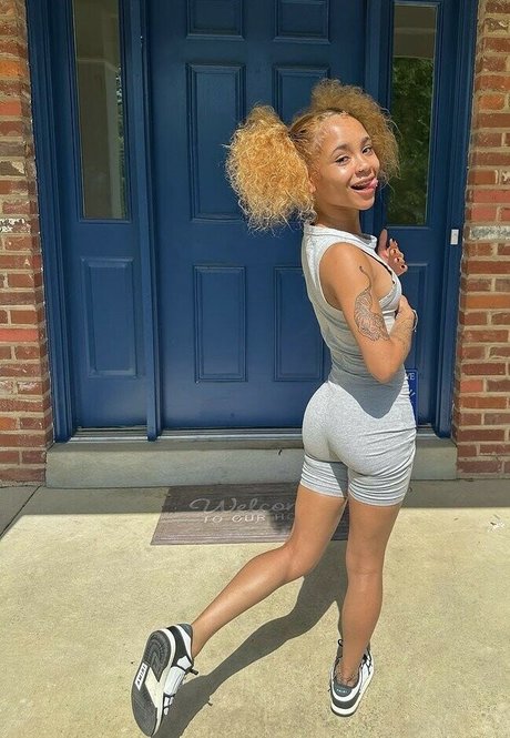 Miixeddoll schöne pornographische fotos