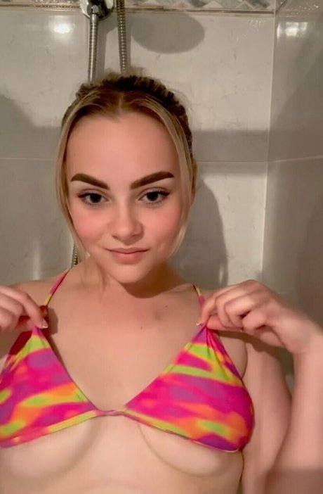 zierliche brünette nur fans kostenlose schöne bild