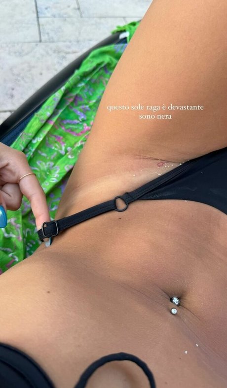 mynameisfrancescabiella akt bild