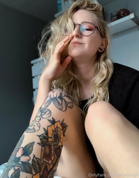 kelseyleighfree exklusive freie foto