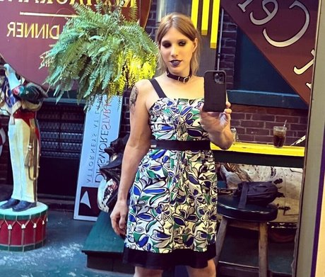 hijabi-onlyfans kunst akt bilder