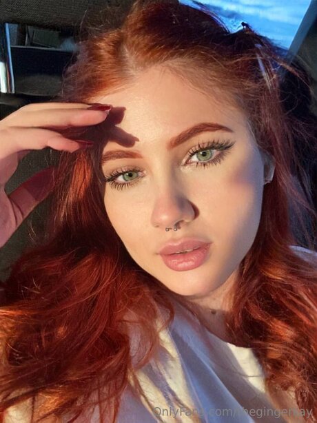 shemale fickt mädchen onlyfans erotische porno bilder