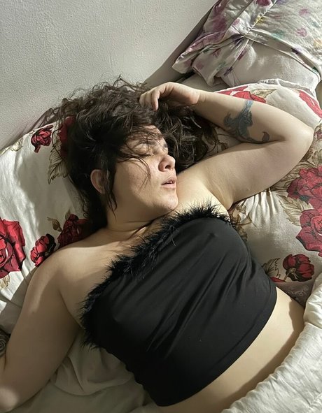 Mayla Souza nackt top galerie