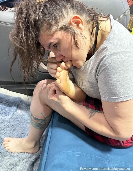 Mayla Souza kostenlose erotische foto