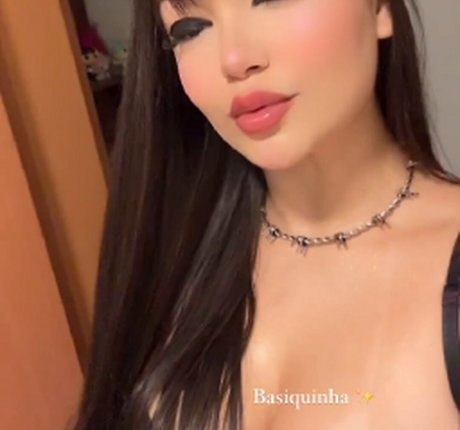 Nicole Melchiori heiße porno galerie