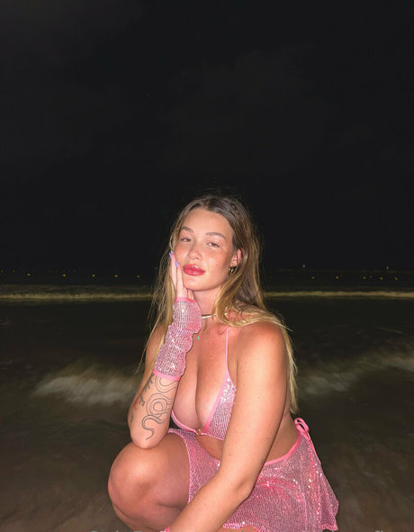 theotherideaofher schöne nackte bilder