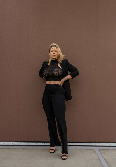 MI4 S4ND hd kunst bild