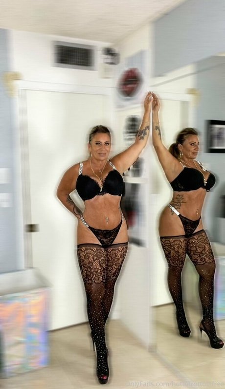 hottotrottotsfree schauspielerin top bild