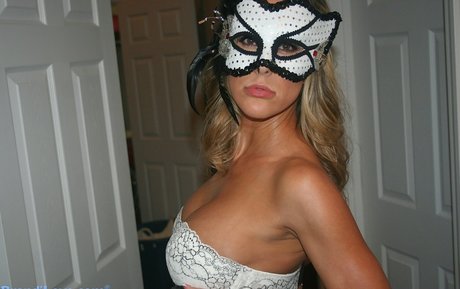 blondes sperma nur fans sexy exklusive foto