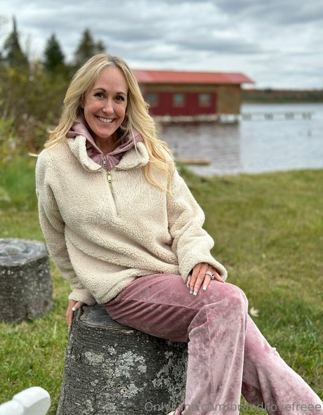 muschi spreizen nur fans nackt erotische fotos