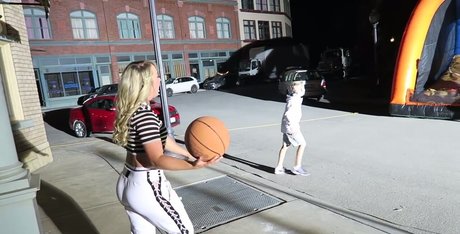 vollbusige reife onlyfans nackt sex galerien