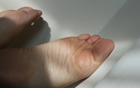 barefoot babe02 erotische kostenlose bilder