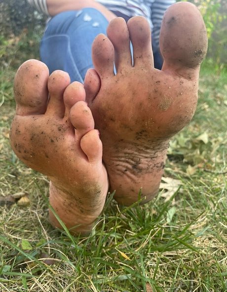 solelygia schauspielerin perfekte bild