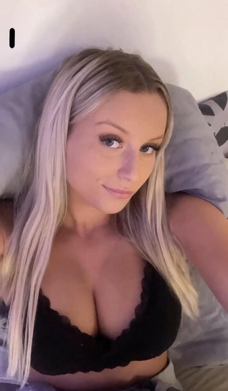 Linn Prusky schöne sexy foto