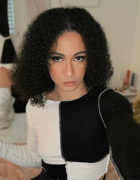 hiiibentley schauspielerin freie foto