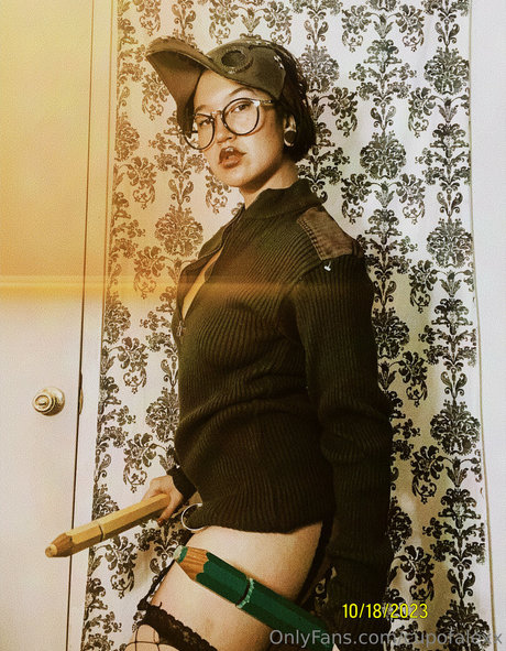 enge onlyfans hd nackt bild