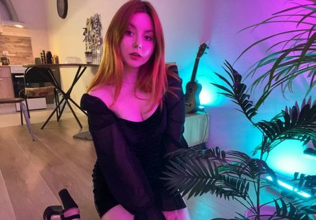 Rootyasha exklusive nette bilder