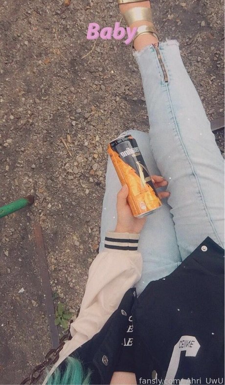 milf handjob onlyfans erwachsene hübsche archiv