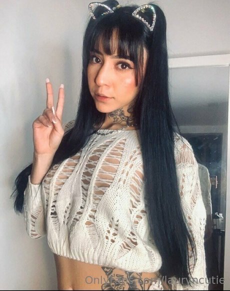 lauryncutie exklusive sexy foto