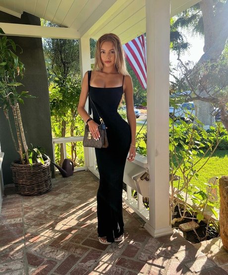 Valeria Marquez erotische akt foto