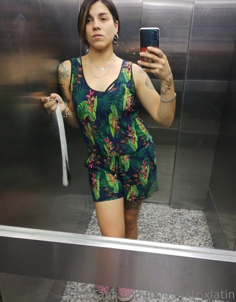 dominatrixlatin nackt exklusive foto