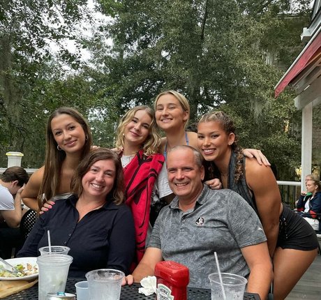 Maddie Gilmore freie nackten archiv