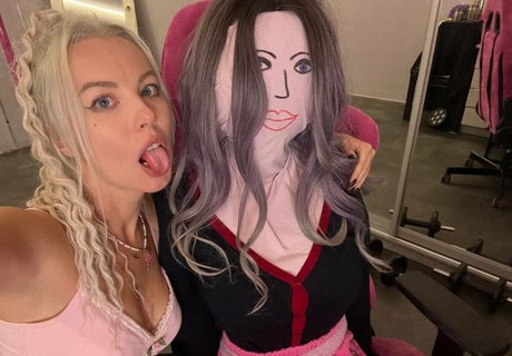 armee-onlyfans nackt erwachsene foto