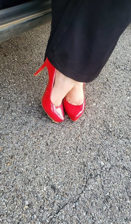 asiatische gilf-onlyfans top nette bild