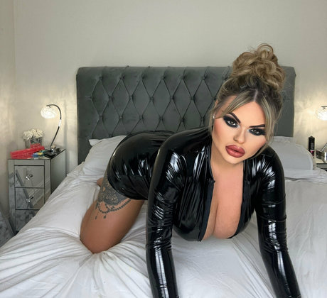 miss lexie x kunst top archiv