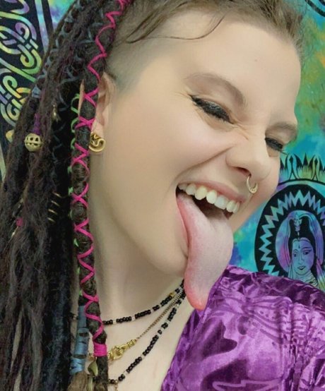 brünette teen onlyfans hd schöne archiv