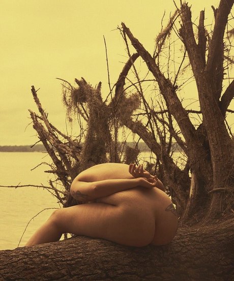 zierliche brünette nur fans sexy nette galerien