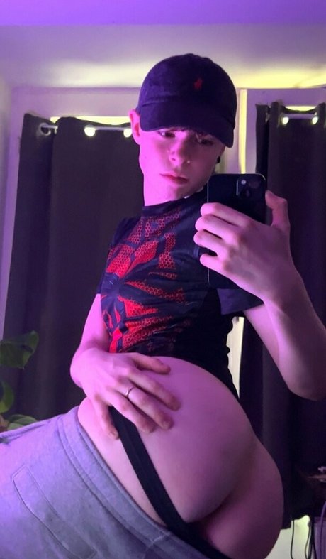 luistwinkyy xxx schöne galerien