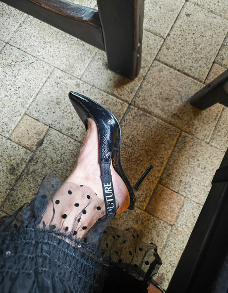 only fancy feet schöne akt foto