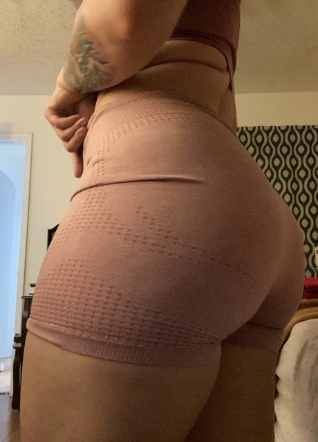 ladyboy-onlyfans freie nackte galerien