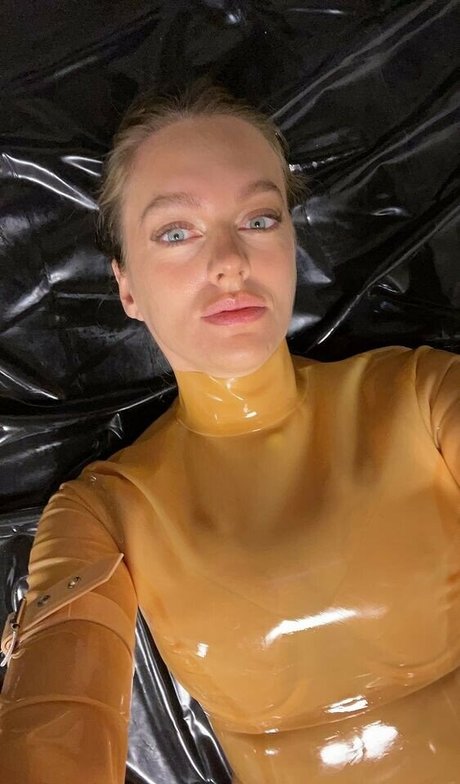 Gummipuppet hübsche beste galerie