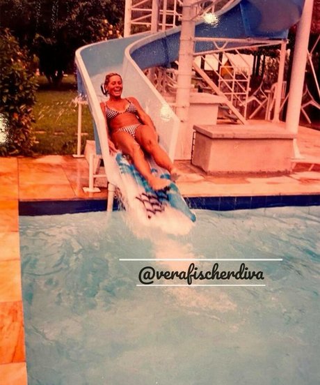 vollbusige brünette onlyfans sexy kostenlose archiv