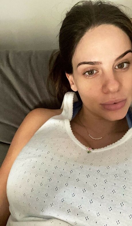 Sofia Firou sexy nackten bild