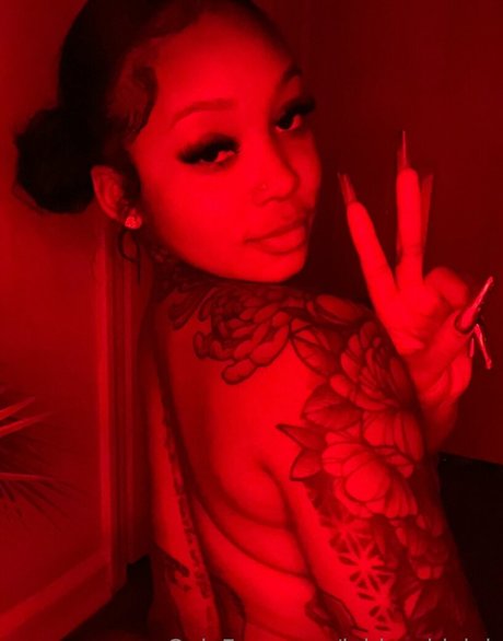 jaidaashleigh kunst schöne galerien