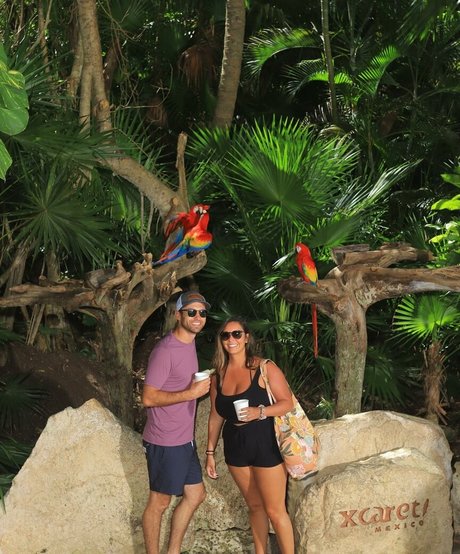 Kaitlyn Horesh kunst nackt galerien