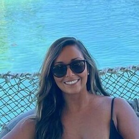 Kaitlyn Horesh hd schöne bild