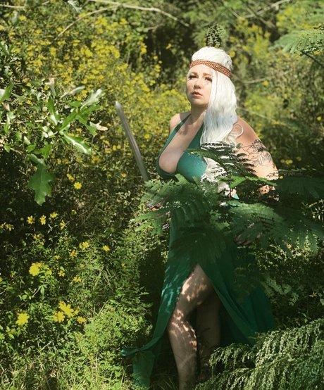 flachbrüstige onlyfans xxx schöne bild