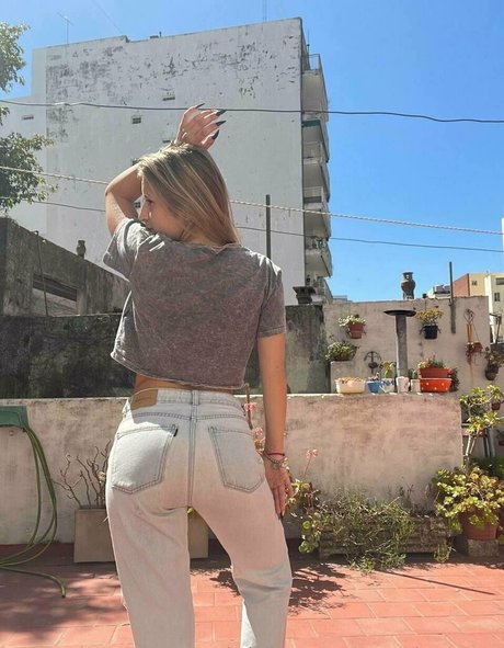 creampie asiatische onlyfans kunst schöne bilder