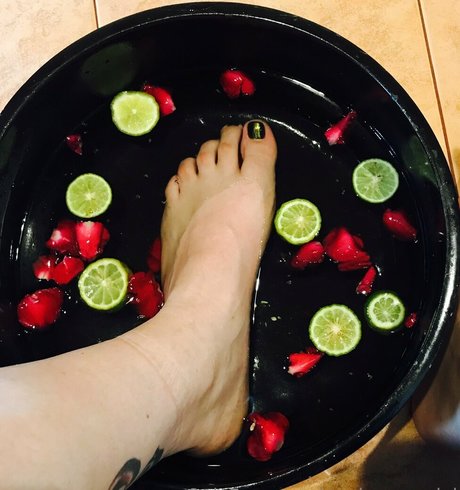 kleiner schwanz shemale onlyfans heiße erwachsene foto