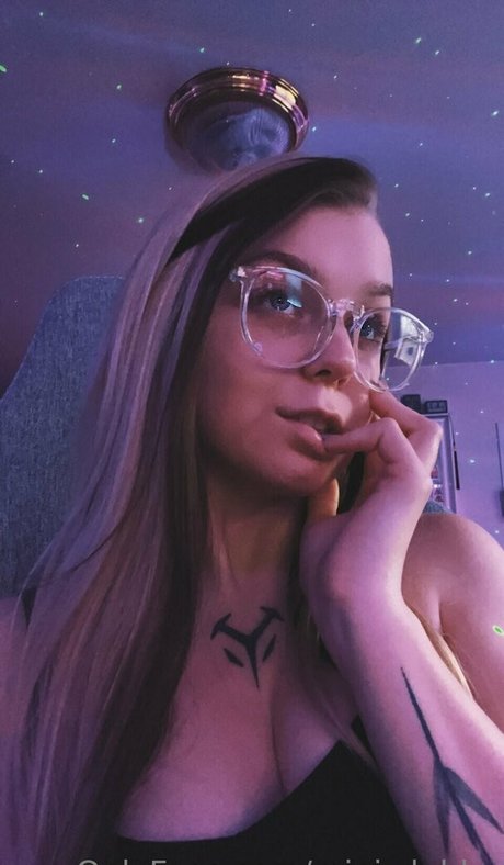 maskenbildnerin onlyfans sexy perfekte galerien