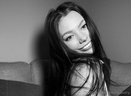 Emma Avery perfekte erotische galerie